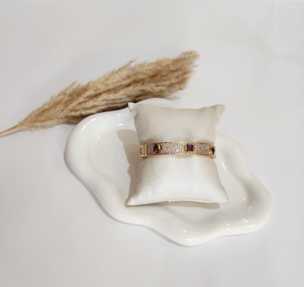 Bracelete "Amor" Cravejado Semijoia Ouro