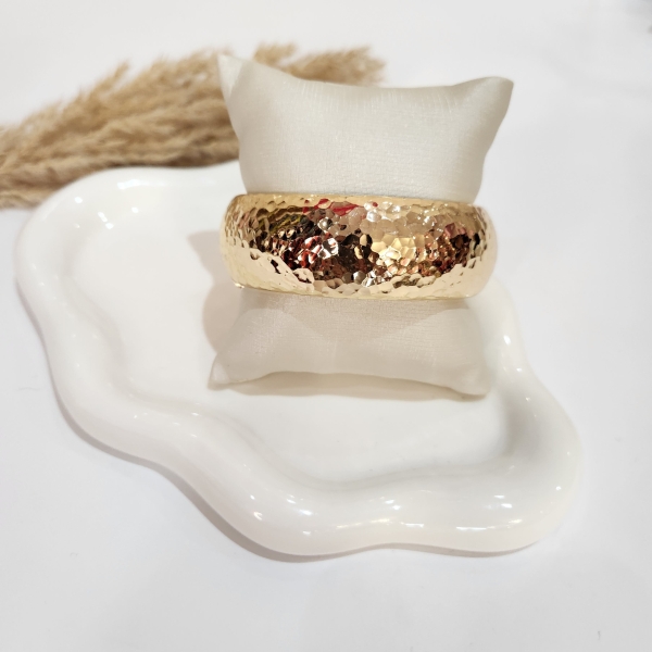 Bracelete Max Martelado Semijoia Ouro