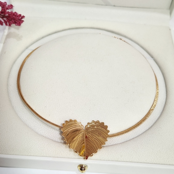 Chocker malha coração