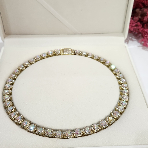Chocker coração cravejado