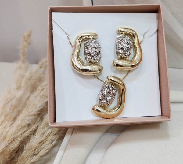 Conjunto Lia Dois banho