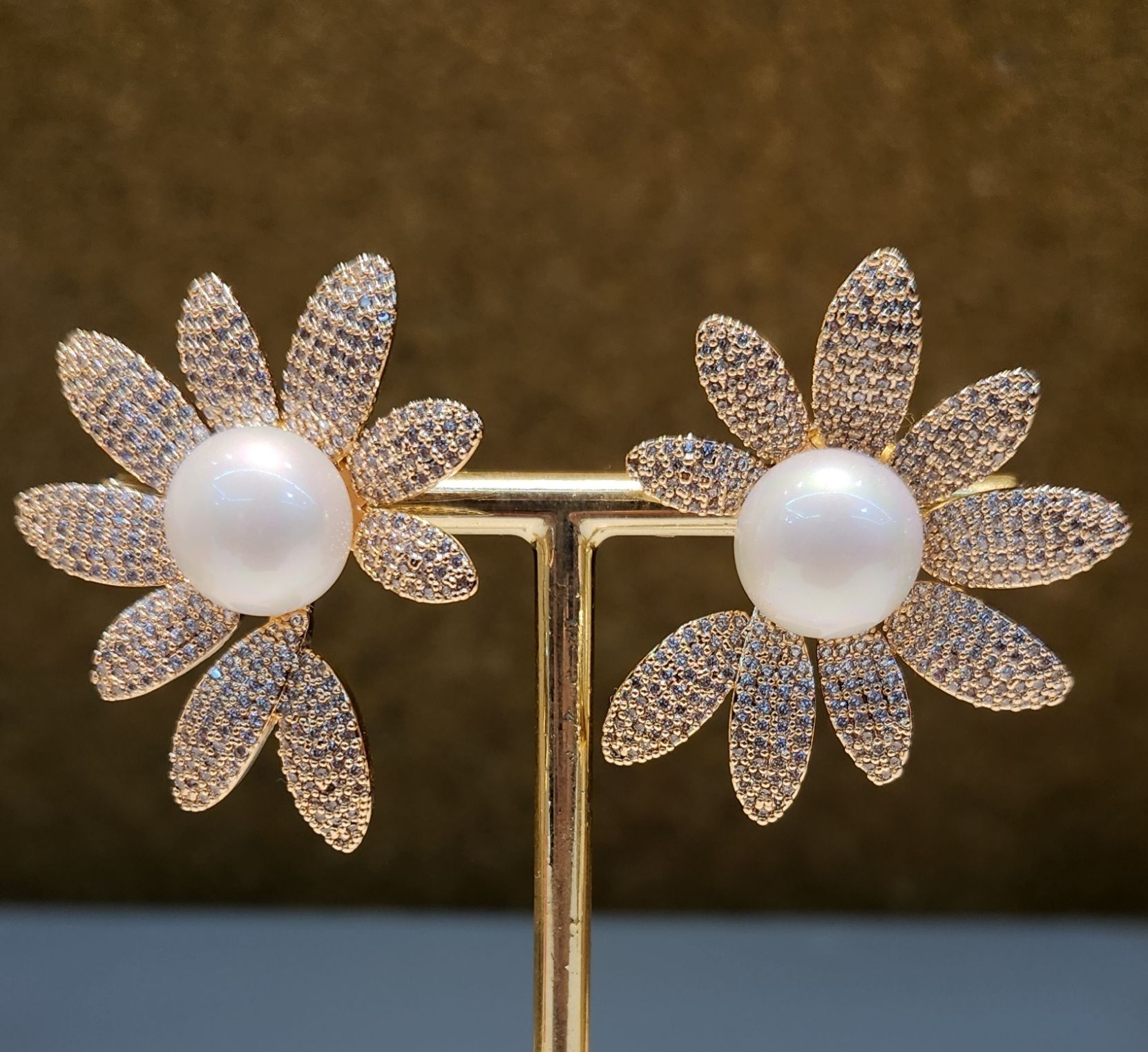 Brinco Pérola Girassol